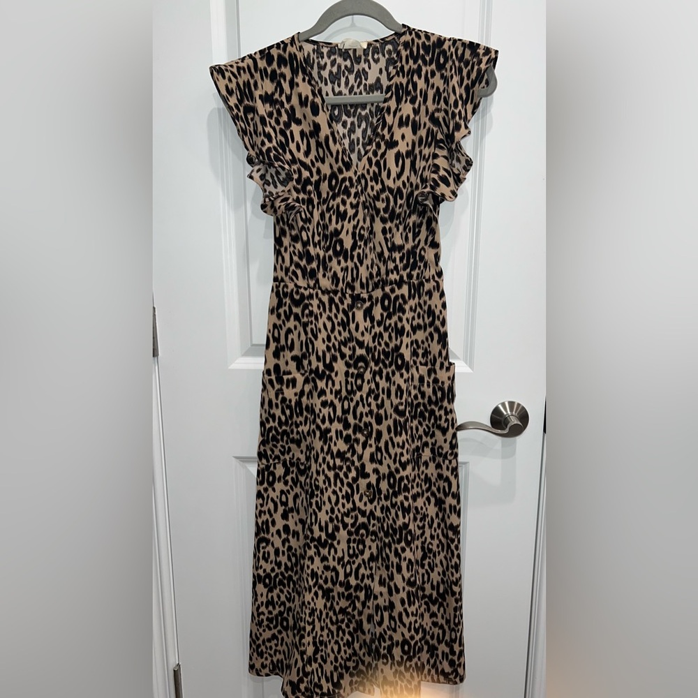 Sienna Sky Animal Print Flutter Sleeve Surplice Dress Size Small w/ Pockets